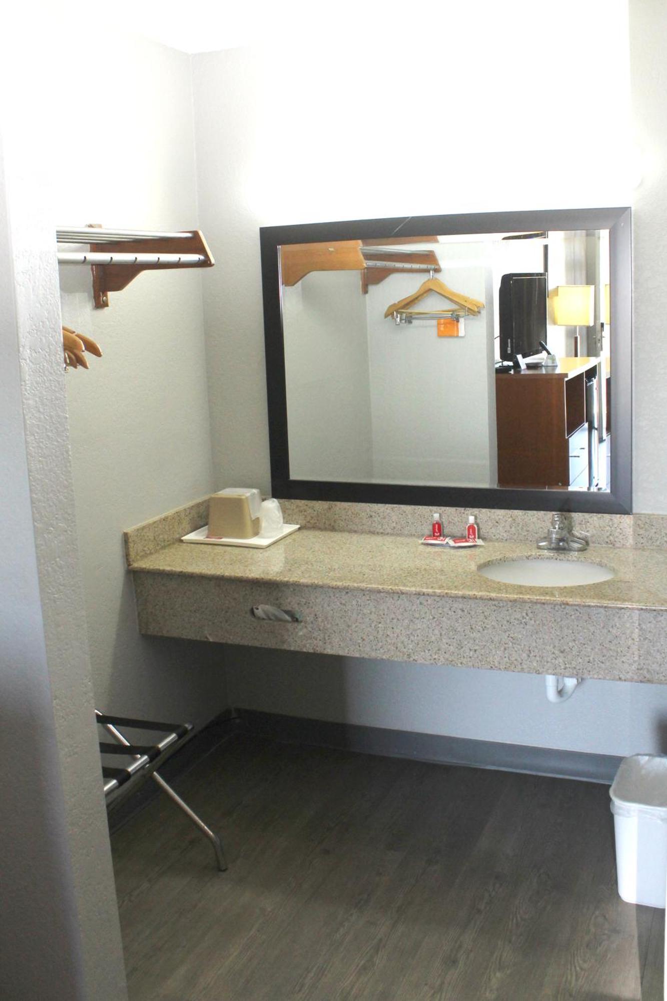 Econo Lodge Франклін Екстер'єр фото